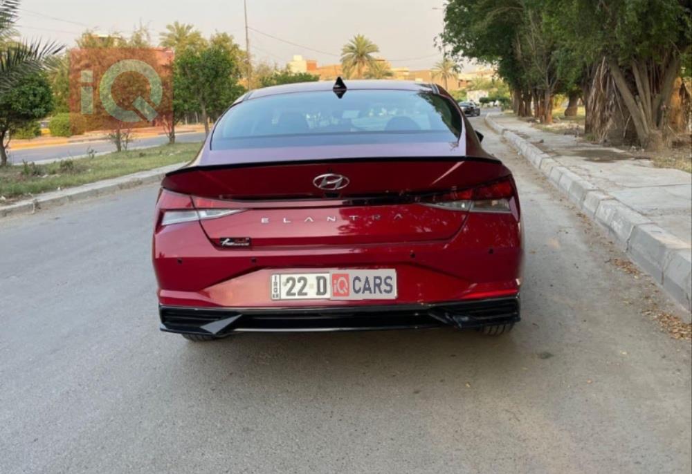 هیوندای ئەلەنترا